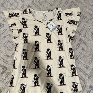 Kate Quinn Fluttersleeve shirt